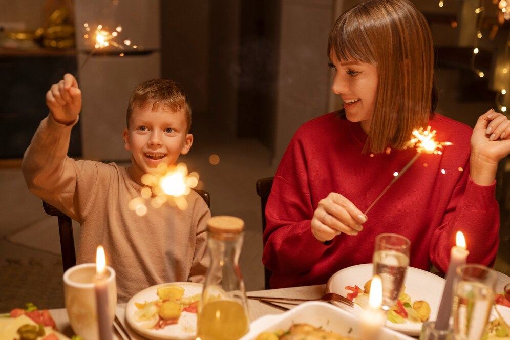 5 activitati pe care poti sa le faci cu copilul in noaptea de Anul Nou
